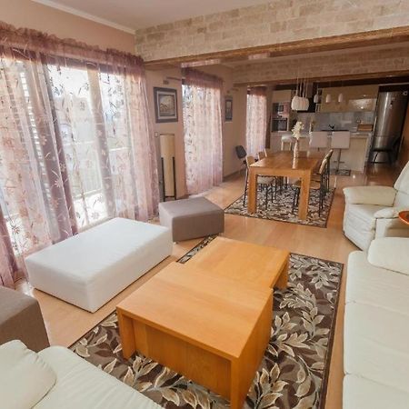 Luxury Apartments Near Bacvice Beach 斯普利特 外观 照片