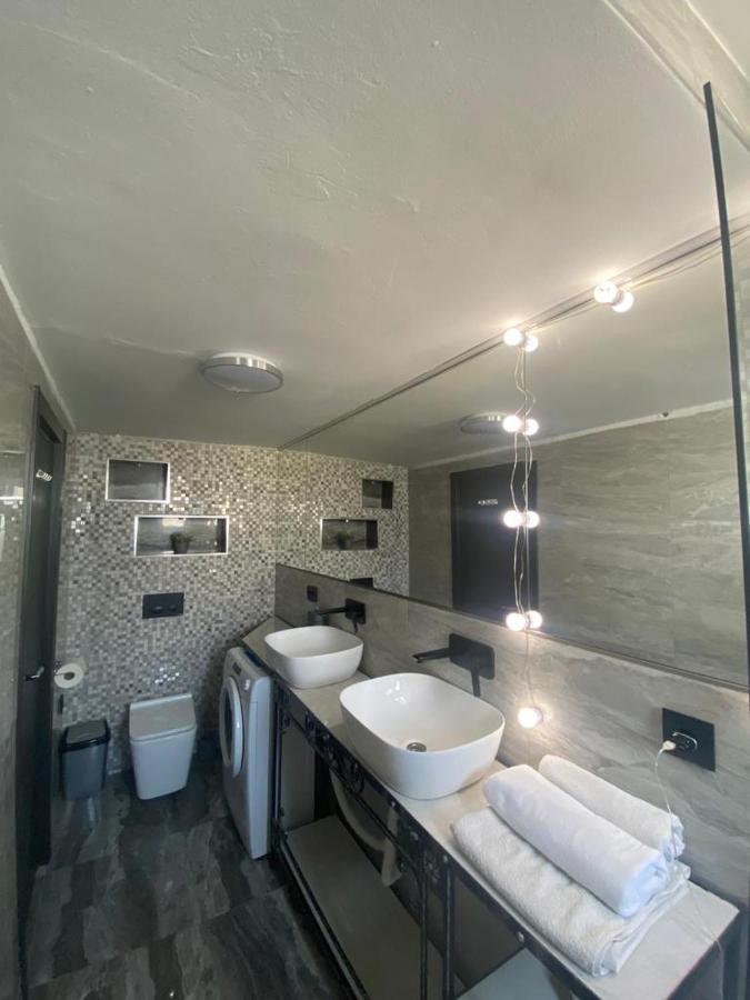 Luxury Apartments Near Bacvice Beach 斯普利特 外观 照片
